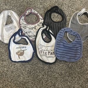 Bib bundle